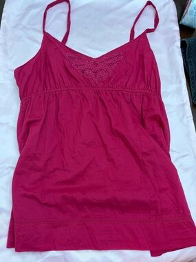 Aeropostale Magenta Embroidered V-Neck Camisole